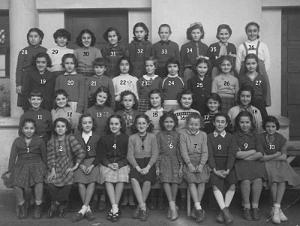 ECOLE JULES RENARD FILLES 1953 XXX N02